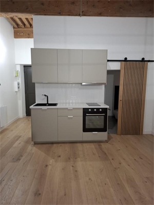 studio à la location -   69005  LYON, surface 29 m2 location studio - UBI477740243